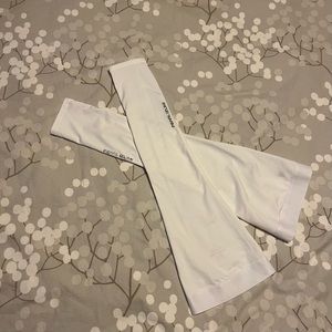 Pearl Izumi sun sleeves size S, UPF 50+ 2 pairs